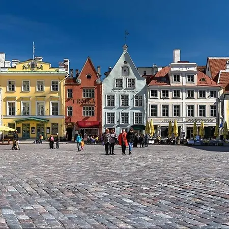 Cozy On Veerenni St, Garden Views. Apartmán Tallinn