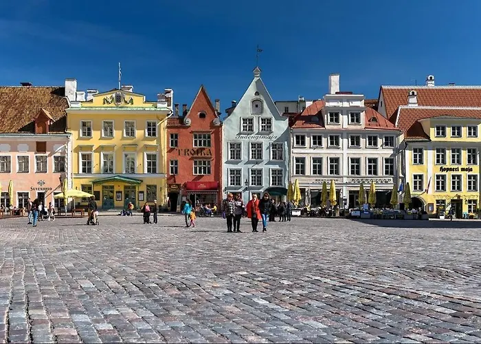 Cozy On Veerenni St, Garden Views. Apartman Tallinn