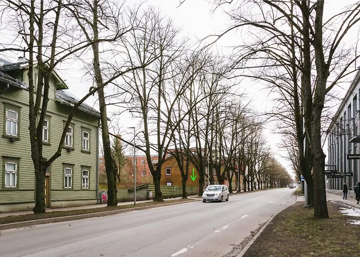 Cozy On Veerenni St, Garden Views. Tallinn