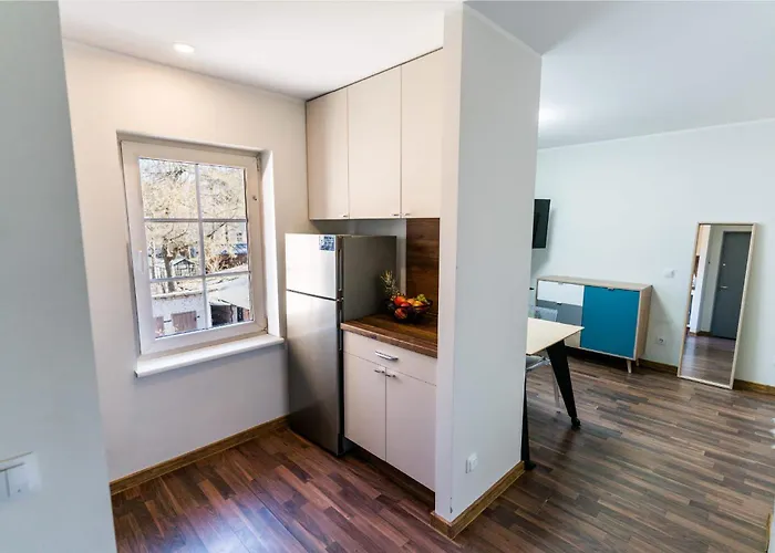 Apartman Cozy On Veerenni St, Garden Views.